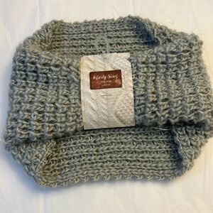 🎁5/10.00, Infinity Scarf one size new gray/silver